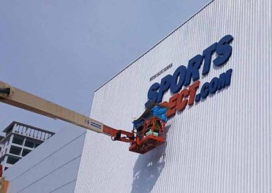 Signage Cleaning